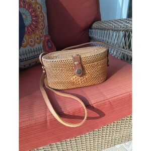 Rattan Straw Oval Handbag Leather‎ Strap Straw Handbag
